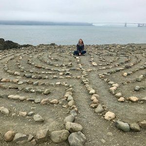 Meet your Posher, Ava